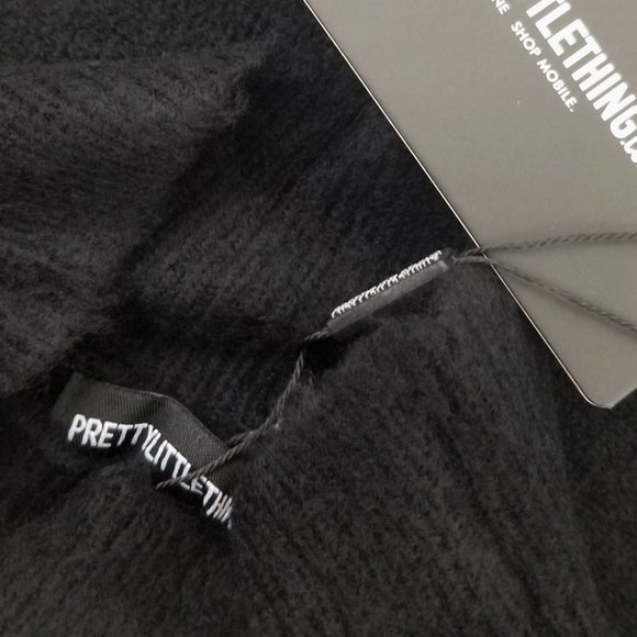 PrettyLittleThing Oversized Knit Sweater Dress Black - Picture 8 of 8